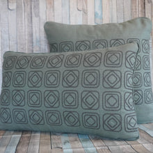 Lade das Bild in den Galerie-Viewer, 1 Grünes Sofakissen