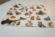 Lade das Bild in den Galerie-Viewer, 1) Platzmatte Weihnachten Tiere