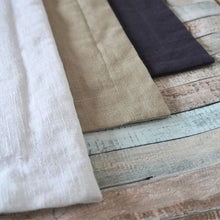 Lade das Bild in den Galerie-Viewer, Tischläufer Leinenstoff