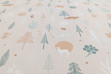 Lade das Bild in den Galerie-Viewer, 2 Tischdecke mit Weihnachtstieren