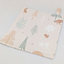 Lade das Bild in den Galerie-Viewer, 2 Weihnachtsuntersetzer - Kieu.FashionArt