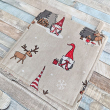 Lade das Bild in den Galerie-Viewer, 4 Weihnachten Topflappen - Rentiere
