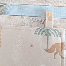 Lade das Bild in den Galerie-Viewer, 6 Topflappen Weihanchten - Wolf