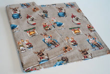 Lade das Bild in den Galerie-Viewer, 6) Tierische Weihnachten