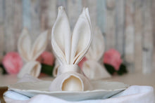 Lade das Bild in den Galerie-Viewer, 7 Oster Serviette-Kieu.FashionArt