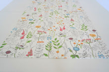 Lade das Bild in den Galerie-Viewer, Blumentischdecke weiss
