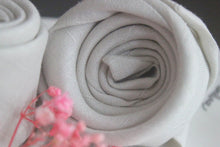 Lade das Bild in den Galerie-Viewer, Graue Leinenserviette - Kieu.FashionArt