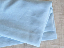 Lade das Bild in den Galerie-Viewer, Himmelblaue Leinenserviette - Kieu.FashinArt