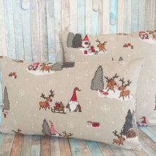 Lade das Bild in den Galerie-Viewer, Kissenbezug Weihnachten