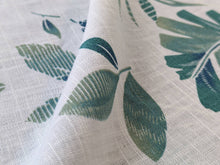 Lade das Bild in den Galerie-Viewer, Leinentischdecke Blätter - Kieu.FashionArt