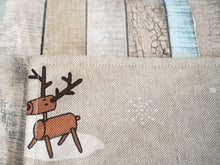 Lade das Bild in den Galerie-Viewer, Platzmatte Rentier