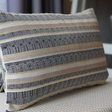 Lade das Bild in den Galerie-Viewer, Sofa Kissenbezüg glänzende Streifen - Kieu.FashionArt