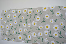 Lade das Bild in den Galerie-Viewer, Tischdecke Blumen