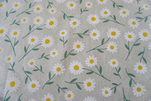 Lade das Bild in den Galerie-Viewer, Tischläufer Gänseblümchen