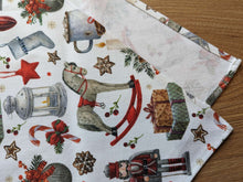 Lade das Bild in den Galerie-Viewer, Tischlaufer Weihnachten einseitig - Kieu.FashionArt