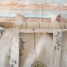 Lade das Bild in den Galerie-Viewer, Tragetasche Blumenfeld