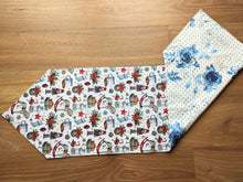Lade das Bild in den Galerie-Viewer, Weihnachts-Tischläufer zweiseitig - Kieu.FashionArt