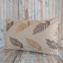 Lade das Bild in den Galerie-Viewer, Zierkissen 30x50