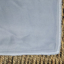 Lade das Bild in den Galerie-Viewer, Kieu.FashionArt - Genaehtes Kissen