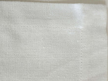 Lade das Bild in den Galerie-Viewer, Leinenservietten-Kieu.FashionArt
