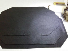 Lade das Bild in den Galerie-Viewer, Schwarze Maske naehen - Kieu.FashionArt