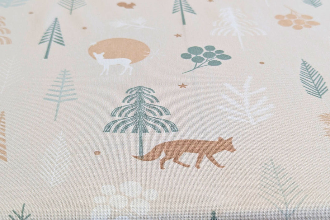 1 Tischdecke - Tiere im Wald