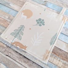 Lade das Bild in den Galerie-Viewer, 5 Untersetzer Weihnachten - Weihnachtsbaum
