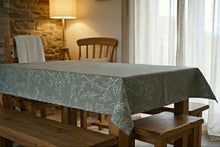 Lade das Bild in den Galerie-Viewer, Feiertagstischdecke - Kieu.FashionArt
