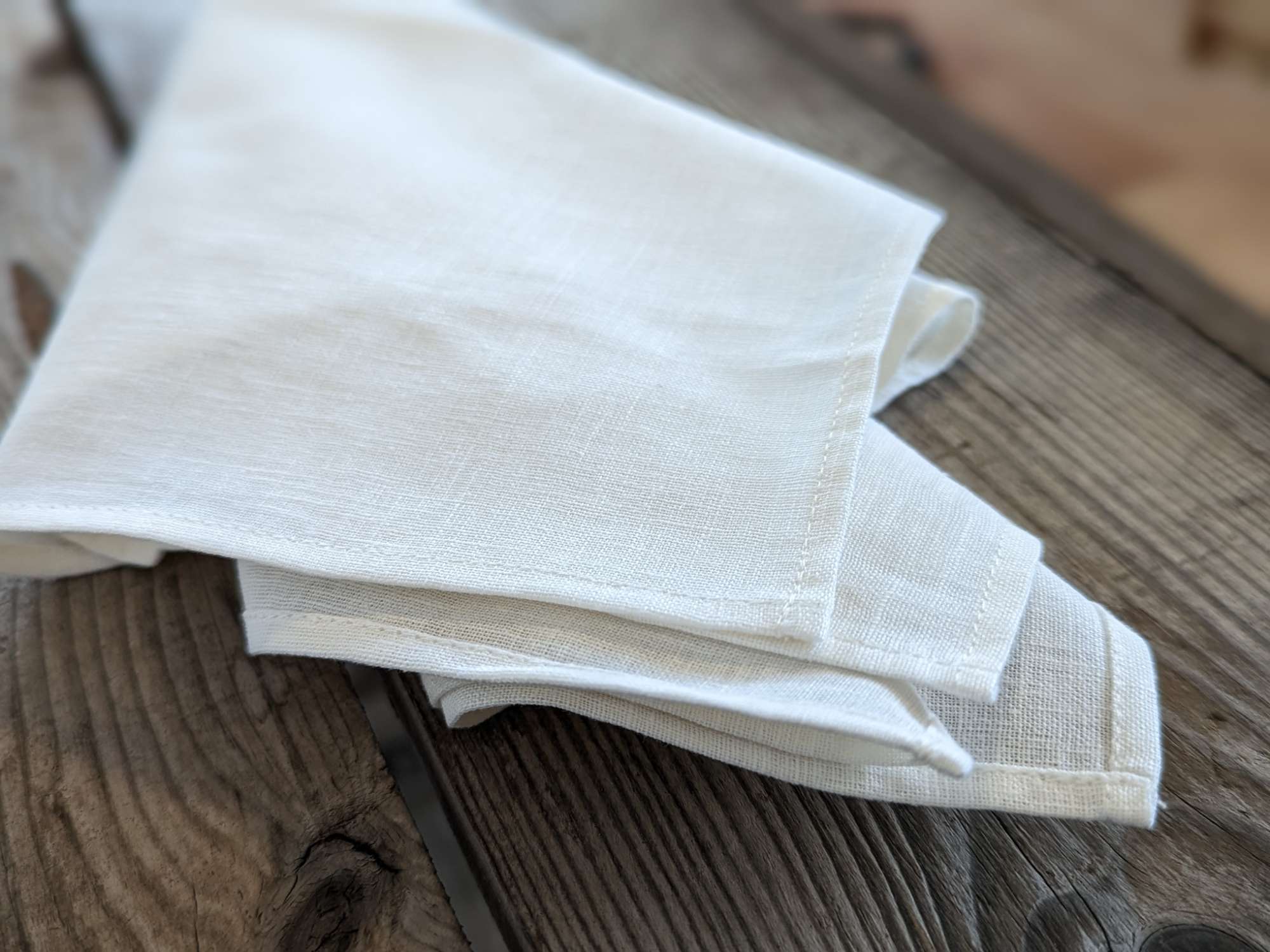 Weiße Leinen Serviette in 42x42 cm, 100% Leinenstoff – Kieu.FashionArt
